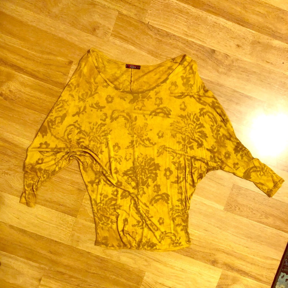 T Party blouse